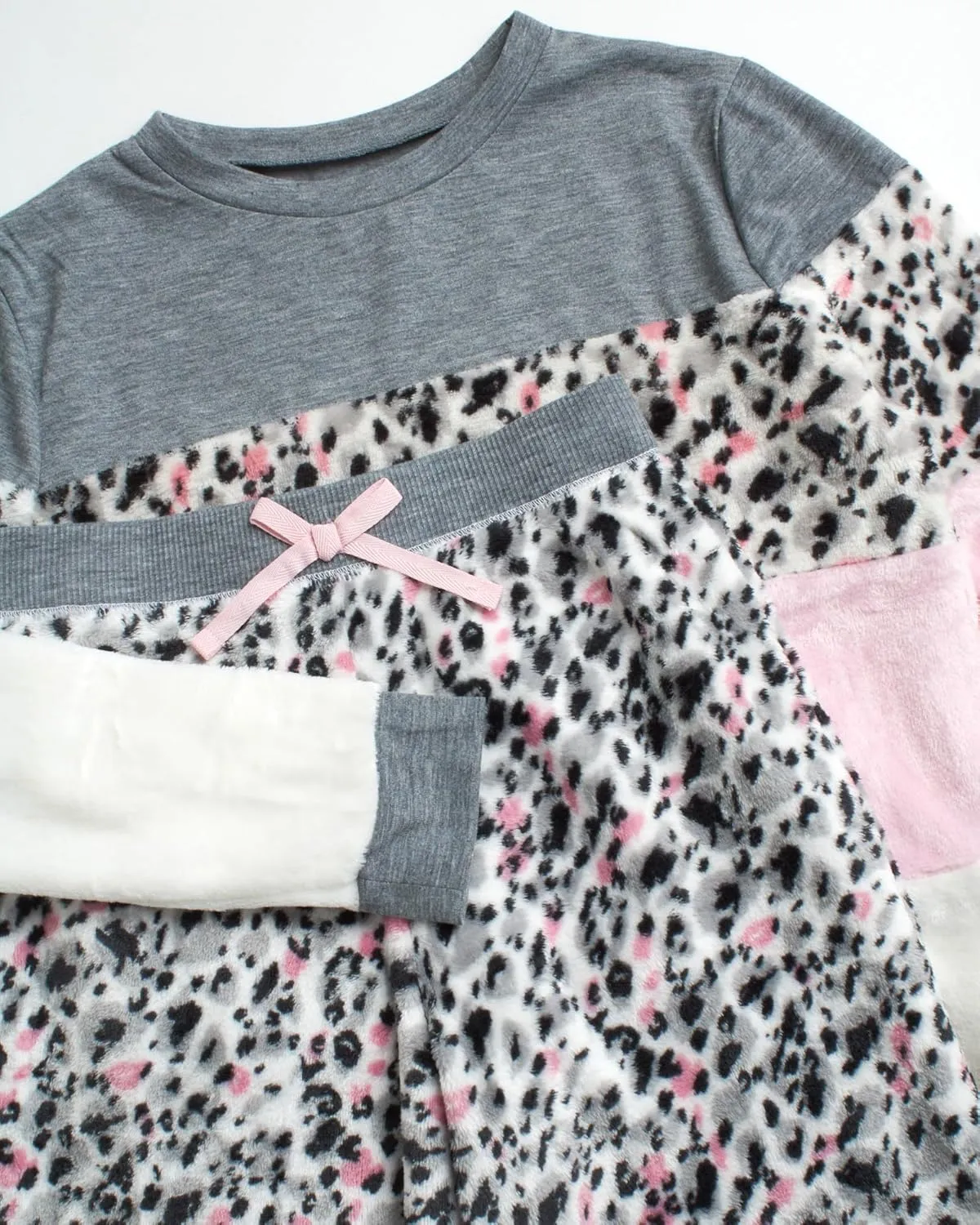 BCBG Girls’ Pajama Set – 4 Piece Fleece Sleep Shirt, T-Shirt, Pajama Pants, and Lounge Shorts – Sleepwear for Girls (XS-L)