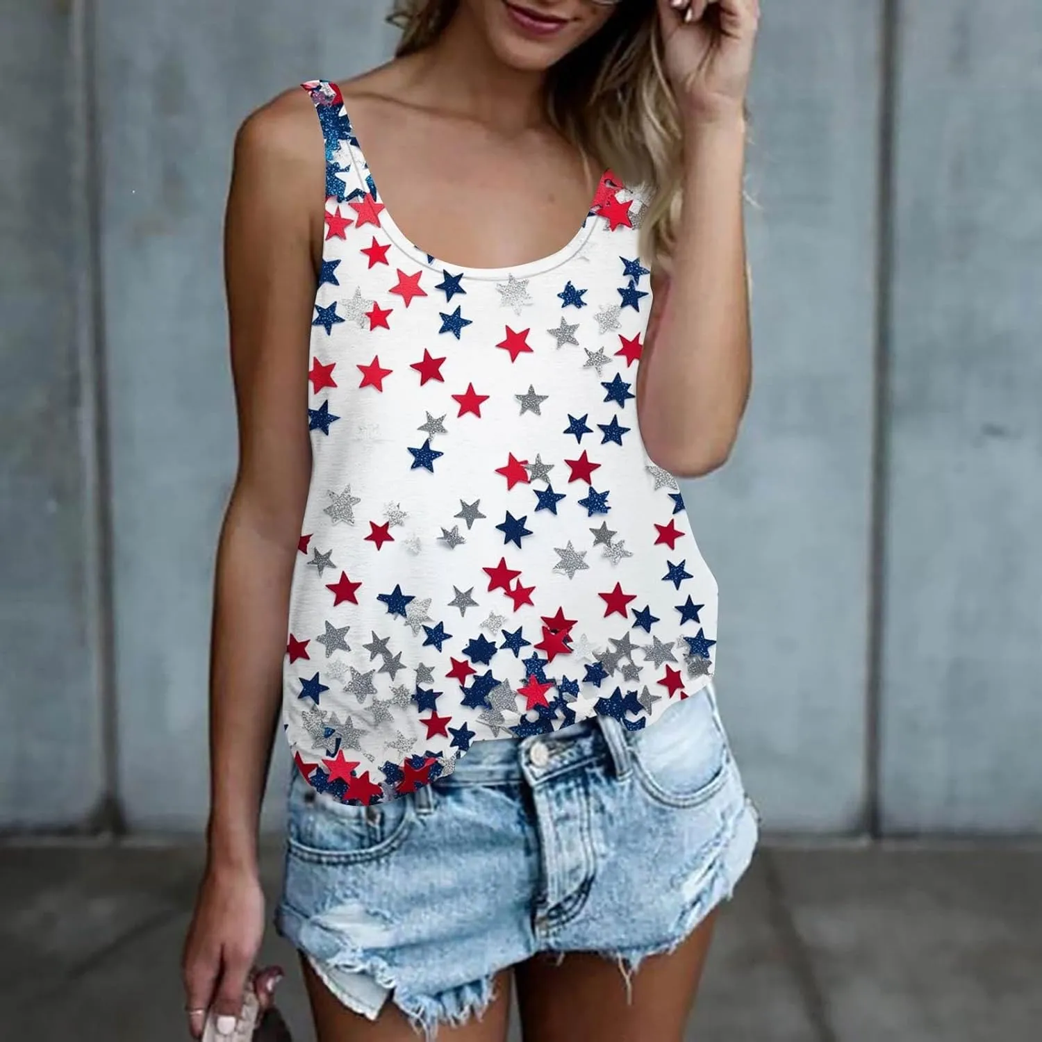 Women Patriotic 4th of July Tank Tops Crewneck Sleeveless American Flag Print Vest Star USA Flag Tee Summer Shirts
